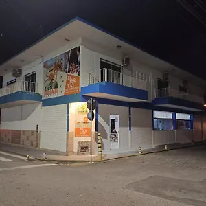 Quarto em Acomodações Particulares Suites Beira Mar Beto Carrero, Navegantes